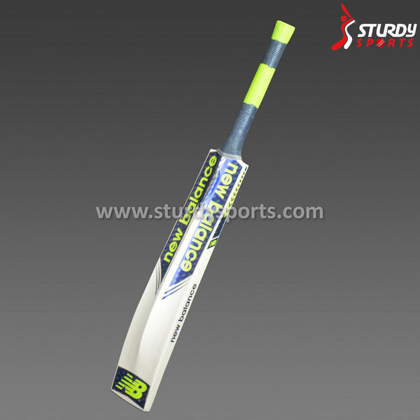 New Balance DC 480 Cricket Bat - Harrow - English Willow - Youth / Boys - New Balance - Sturdy Sports