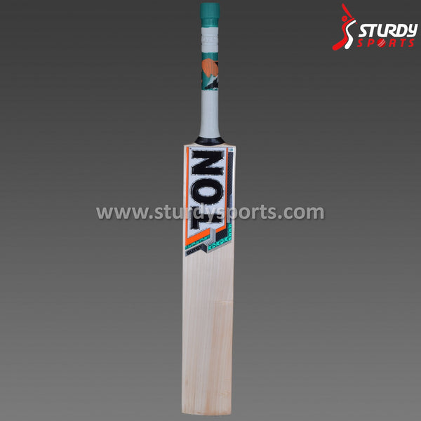 TON Gutsy Cricket Bat - Size 5 - English Willow - Youth / Boys - TON - Sturdy Sports