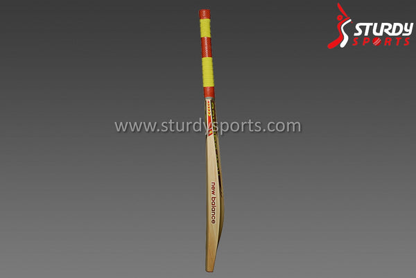 New Balance TC 560 Cricket Bat - Harrow - English Willow - Youth / Boys - New Balance - Sturdy Sports