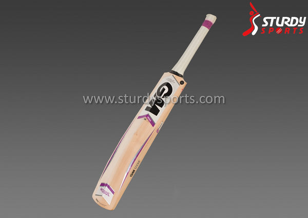 GM Mogul DXM F4.5 Cricket Bat - Small Men - English Willow - Youth / Boys - GM - Sturdy Sports