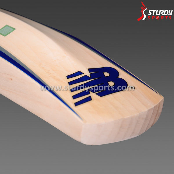 New Balance DC 880 18/19 Cricket Bat - Size 6 - English Willow - Youth / Boys - New Balance - Sturdy Sports