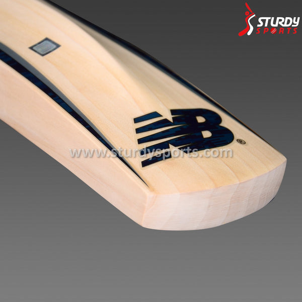 New Balance Burn + 18/19 Cricket Bat - Small Men - English Willow - Youth / Boys - New Balance - Sturdy Sports